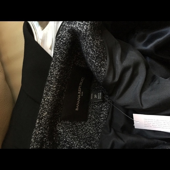 New - Banana Republic Tweed jacket - Picture 3 of 4